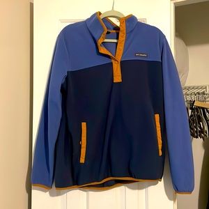 Women’s Columbia pullover